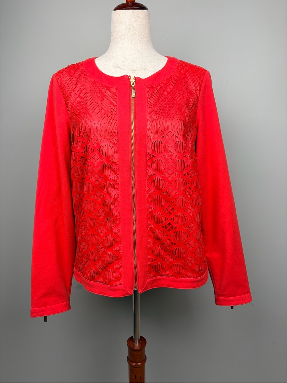 Peter Nygard Women’s M Coral Red Laser Cut Zip Jacket Cardigan Gold Hardware
